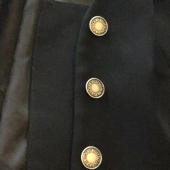 Ladies Louis Vuitton Jacket - Picture 10 of 10